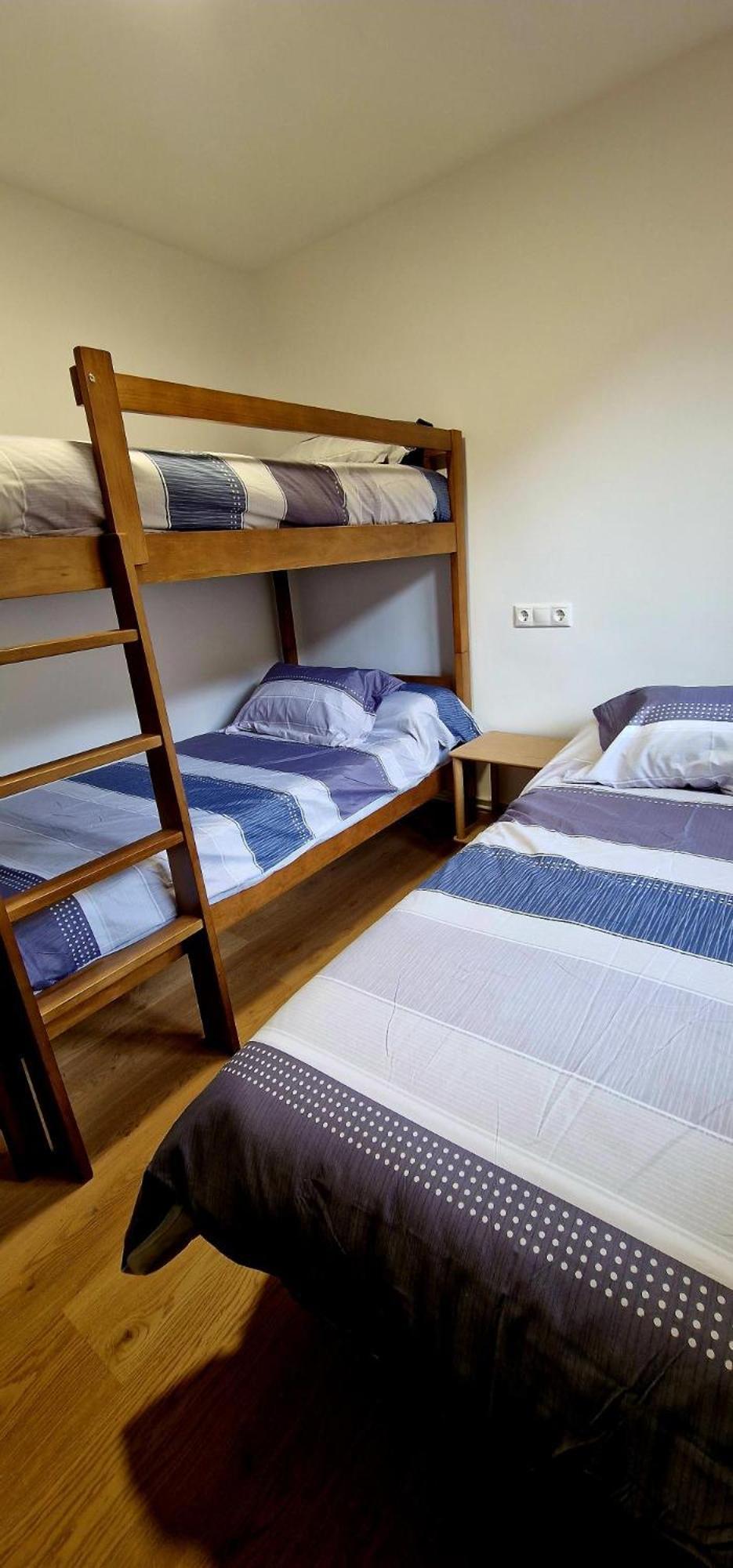 Los Tres Mallos Islallana Chambre photo
